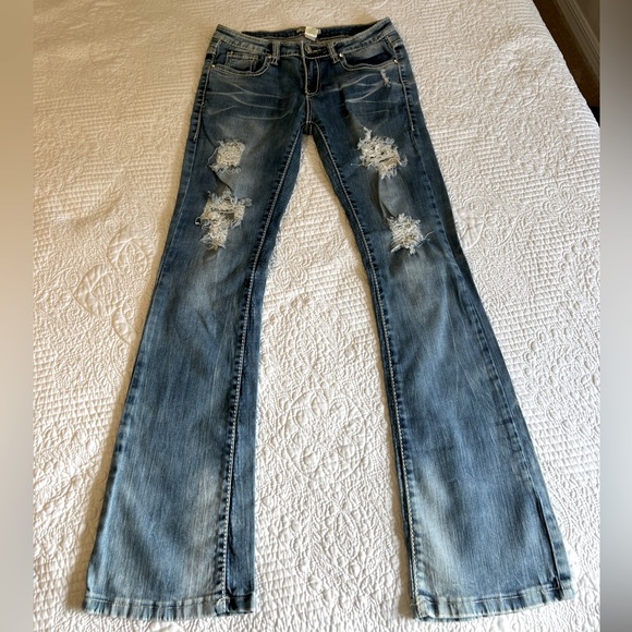 Arden B Blinged Pocket Bootcut Jeans | 33” Inseam, Size 4 - Picture 1 of 6